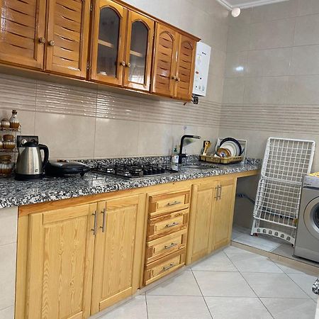 Appartement Proche De La Corniche Al-Ḥoseyma Esterno foto