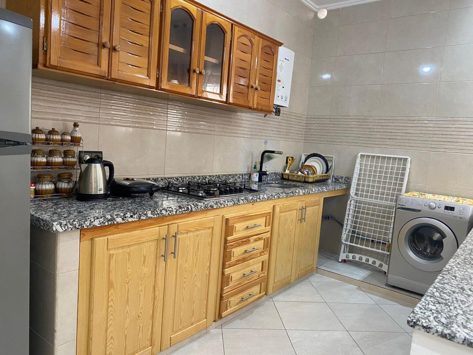Appartement Proche De La Corniche Al-Ḥoseyma Esterno foto