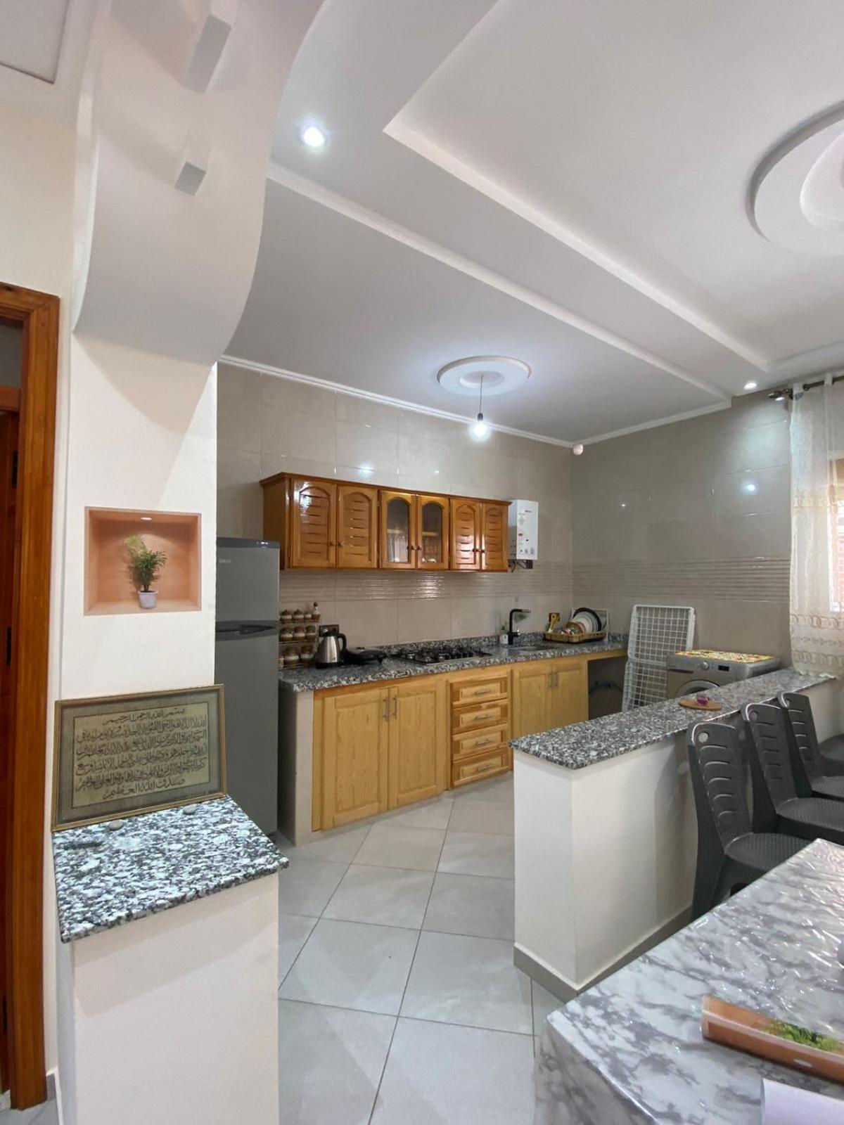Appartement Proche De La Corniche Al-Ḥoseyma Esterno foto